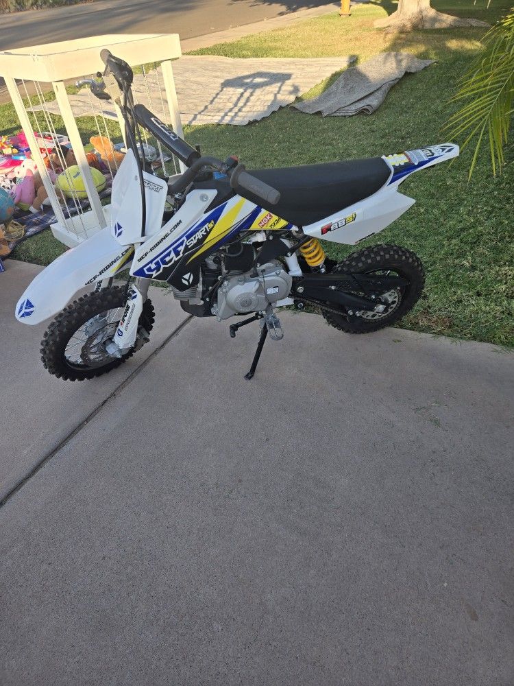 YCF 88cc Dirt Bike