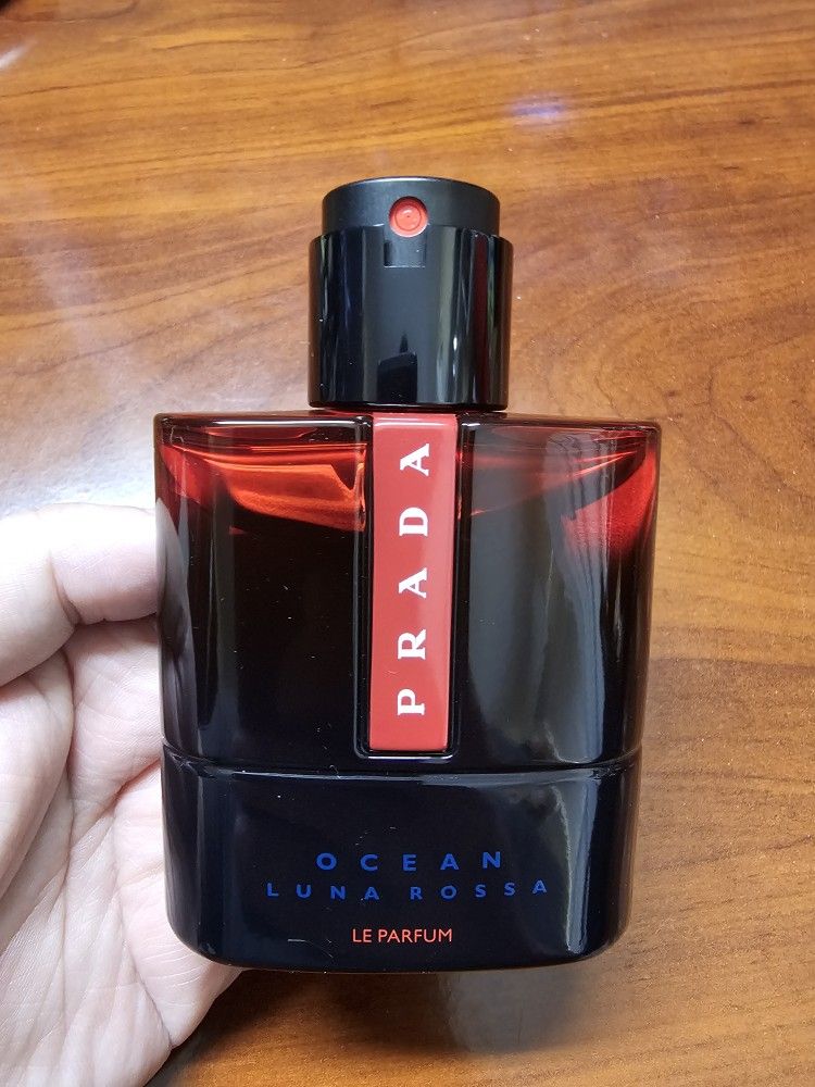 Prada Luna Rossa Ocean Le Parfum 1.7 Oz / 50ml