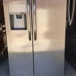 Frigidaire Side By Side Counter Depth Fridge