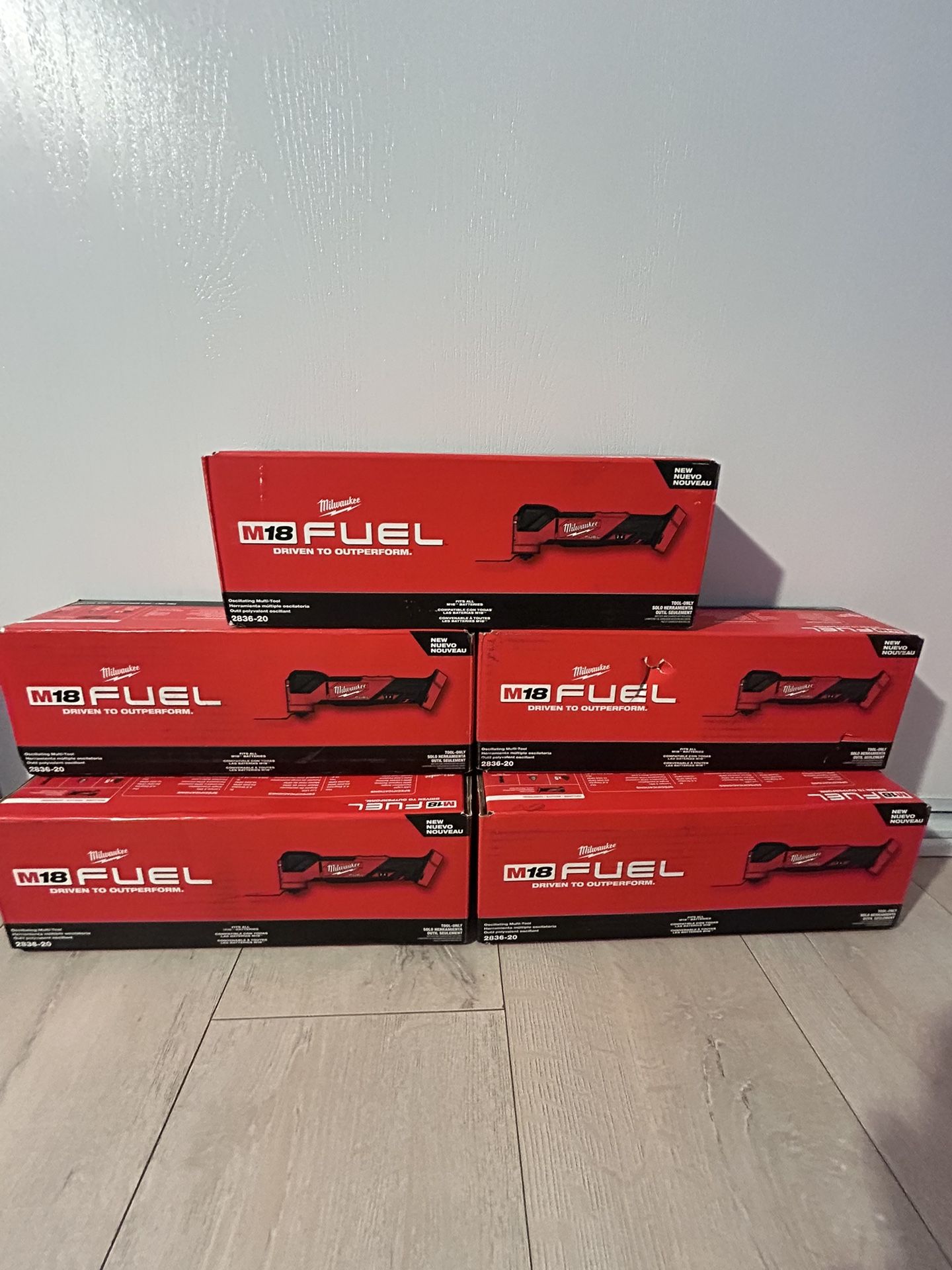 Milwaukee M18 Fuel Oscillating Multi-tool