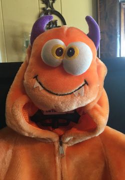 Monster Halloween costume , size M fits 3 to 5 years