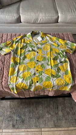 New men’s short sleeve shirt button down