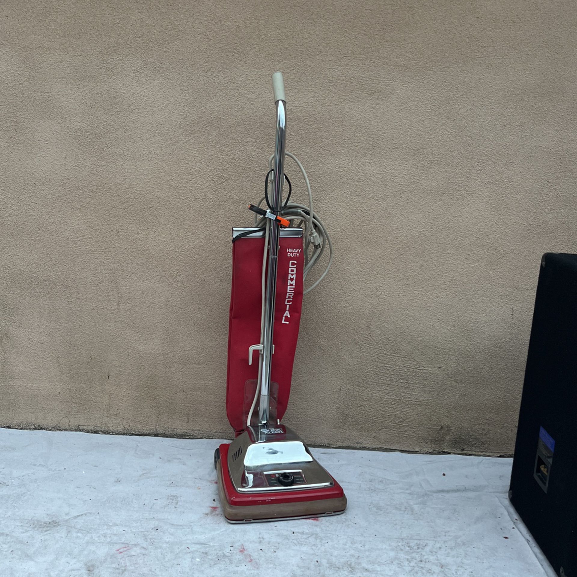 Used Heavy Duty Commercial Vacuum 