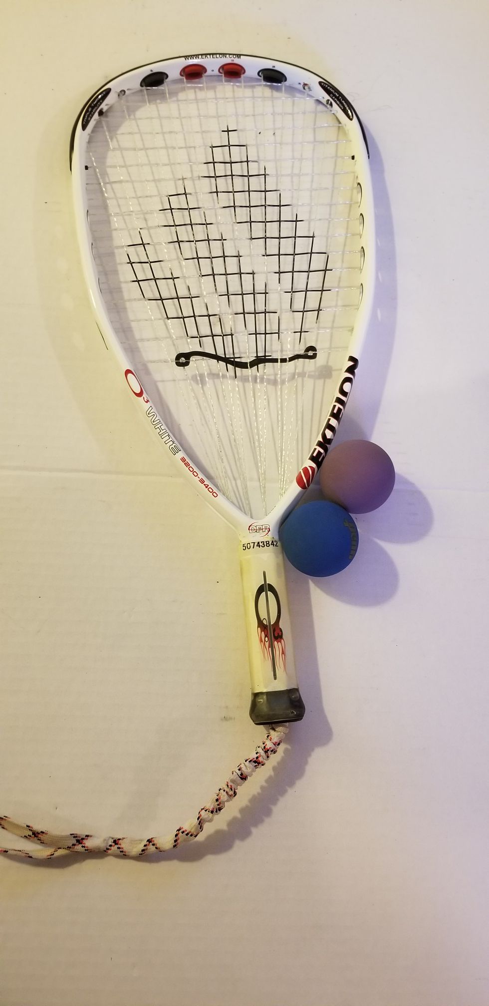 Ektelon O3 White racquetball racket