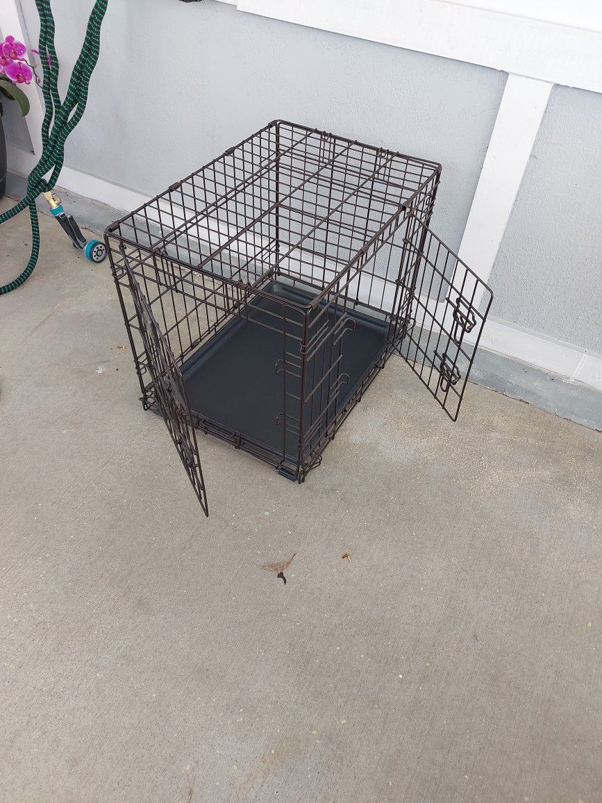 Dog Crate Small to Medium Size