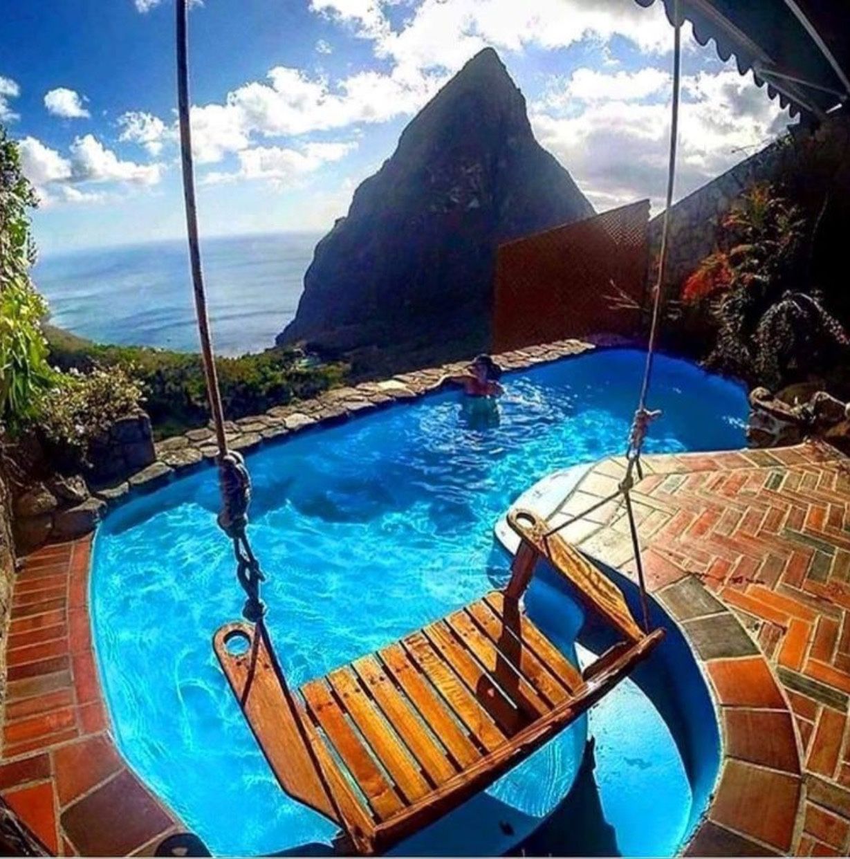Dream Pool