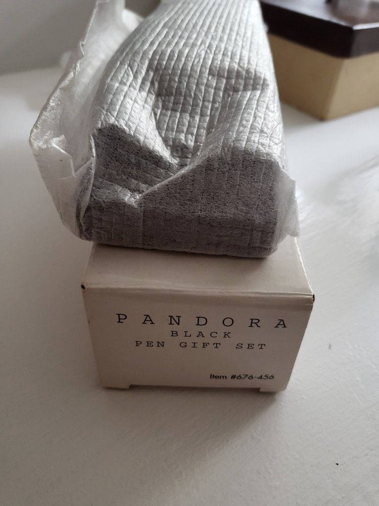 Pandora Pen Gift Set 