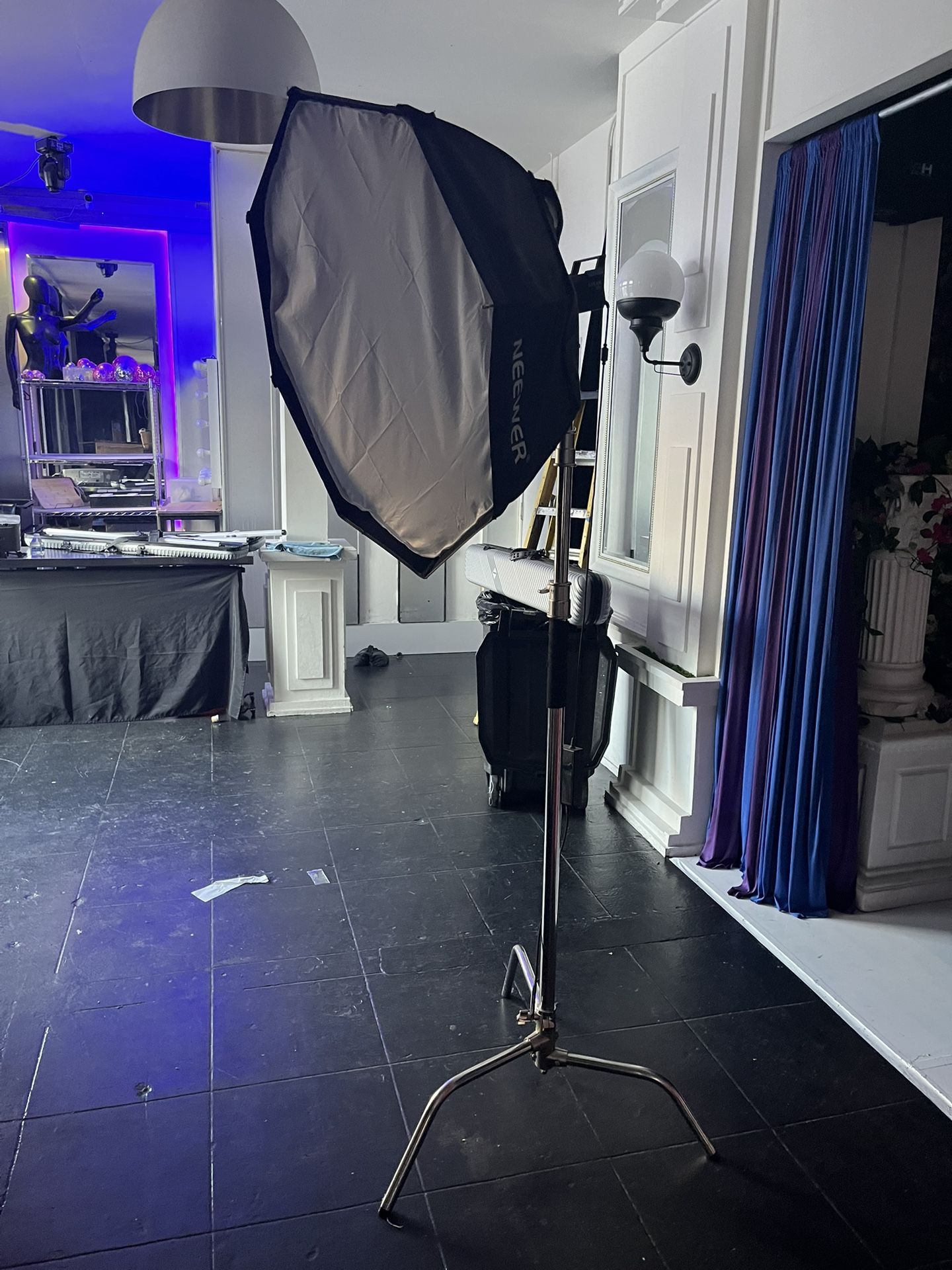 Soft Box Light With C Stand And Carrying Case
