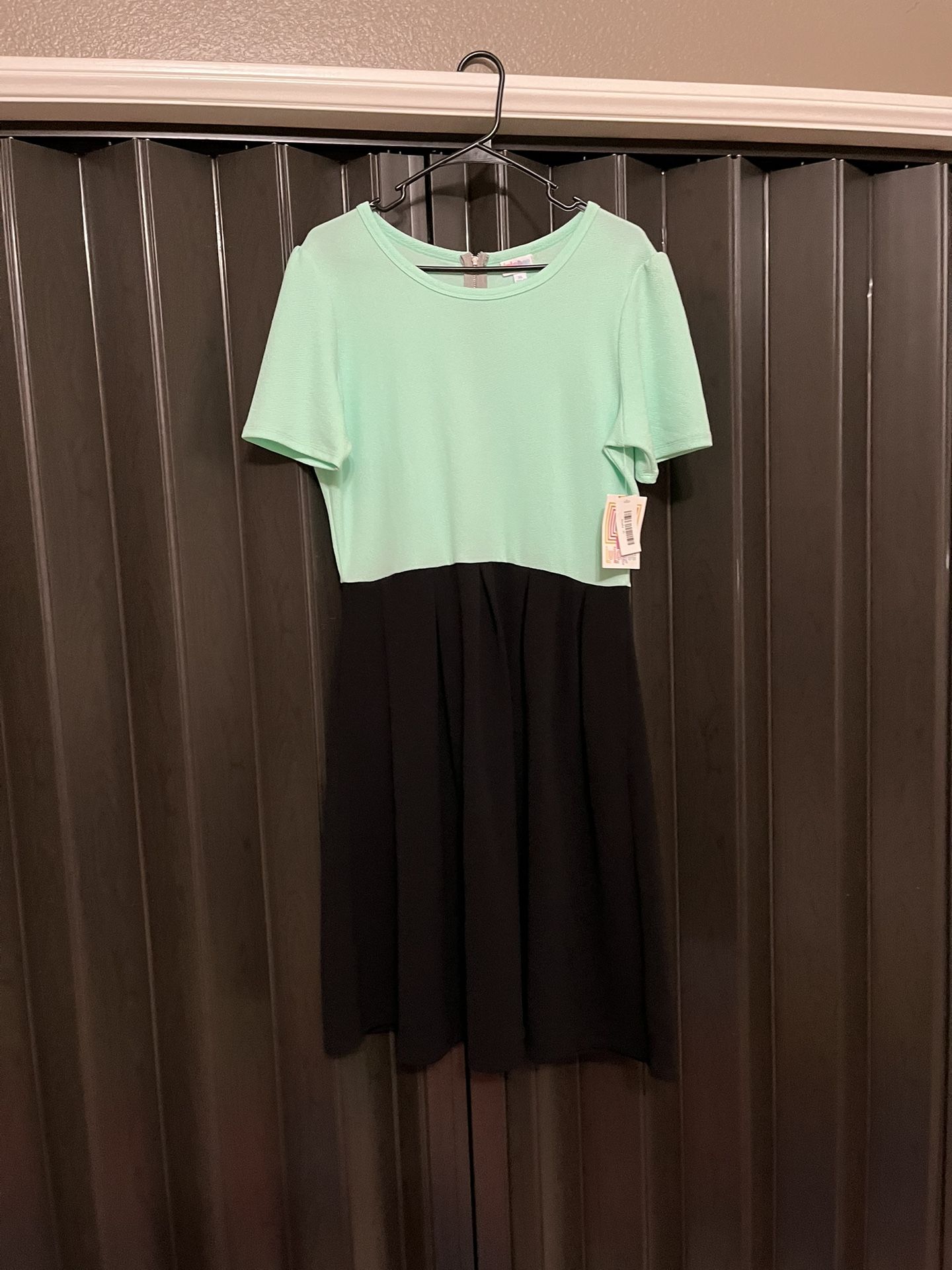 Lularoe XL Amelia Dress