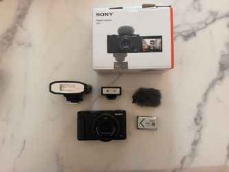 Sony - ZV1 || 20.1-Megapixel Digital Camera - Black + two flashes