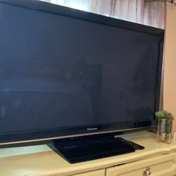 Panasonic Tv 50 “