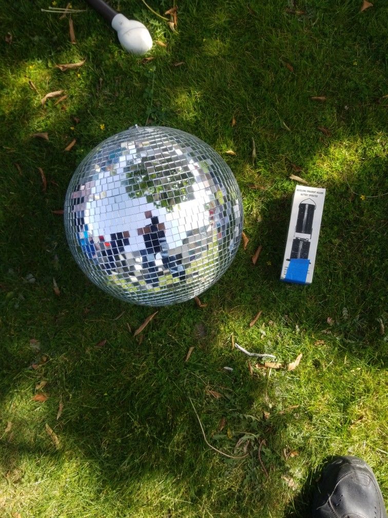 Mirror Ball With Battery Rotator