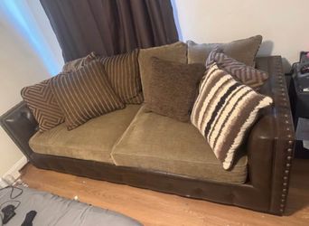 Nordic style Couch very heavy piece