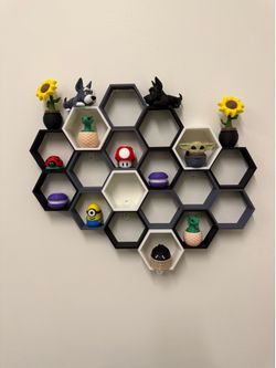 Hexagon Modular Wall Shelves