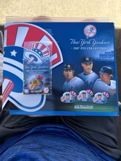 2007 New York Yankees pin collection