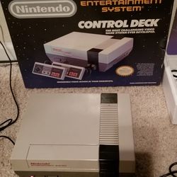 $140 by 8/27 3pm  Original NintendoNESControlDeckConsole w/ OriginalSuperMarioBros22