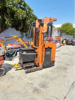 Raymond forklift