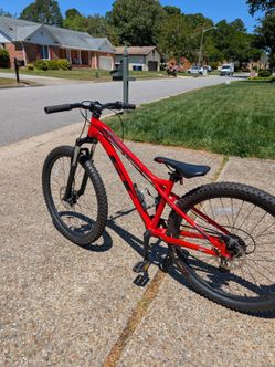 GT Stomper 26" Kids Mountain Bike - Orange