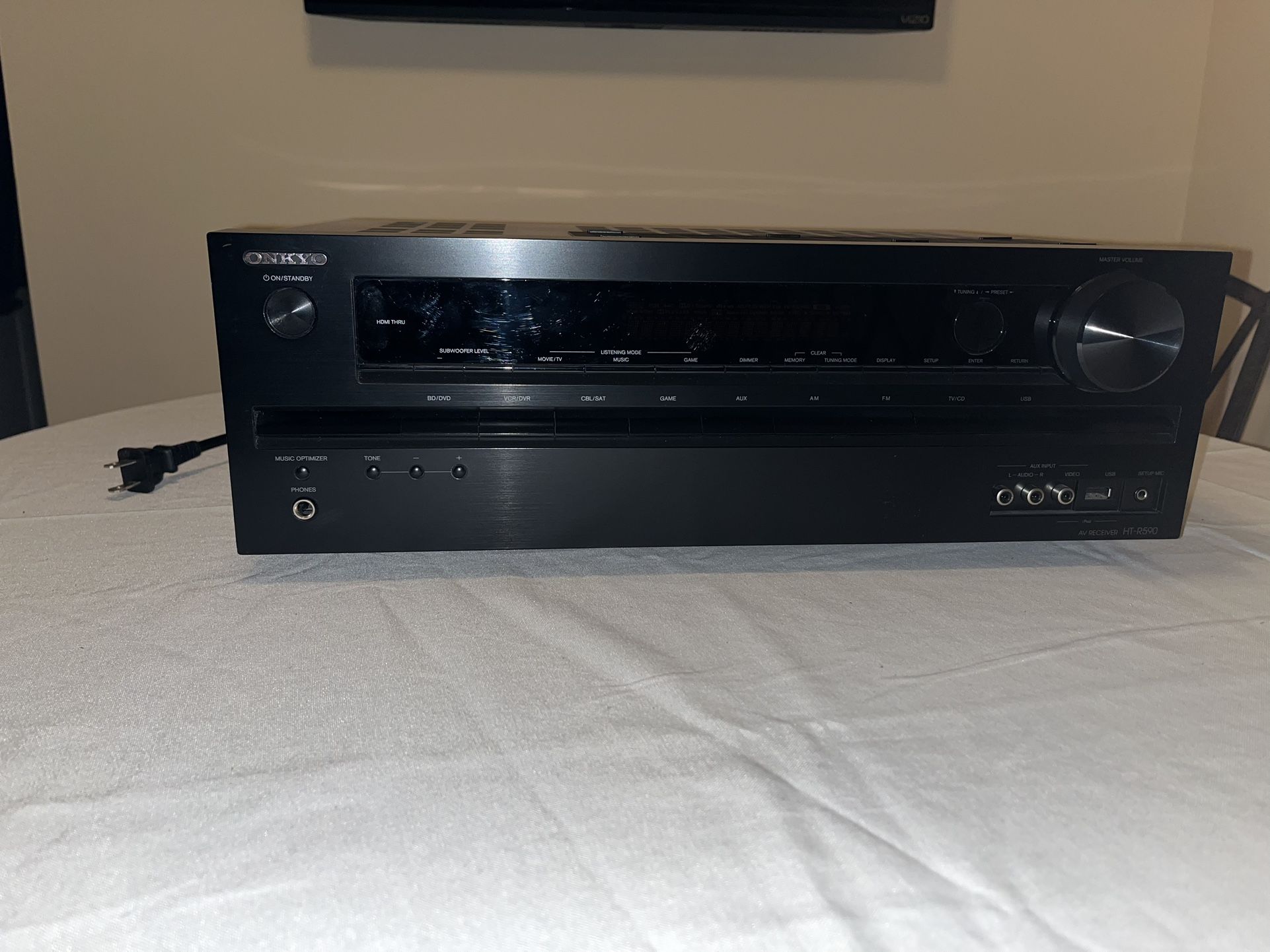 Onkyo HT-R590 A/V Receiver (No Remote)