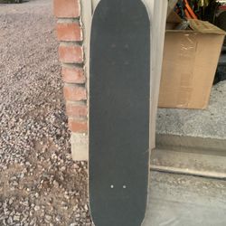 3 skateboards 30$