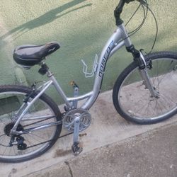 NORCO CITADEL SMALL ALUMINUM HYBRID 21 SPD BIKE RIDES GREAT 💯