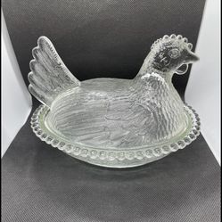 Beautiful Indiana Glass Clear Hen On A Nest!