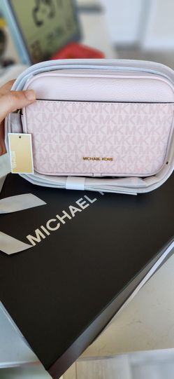 Brand New MichaelKors Crossbody Bag