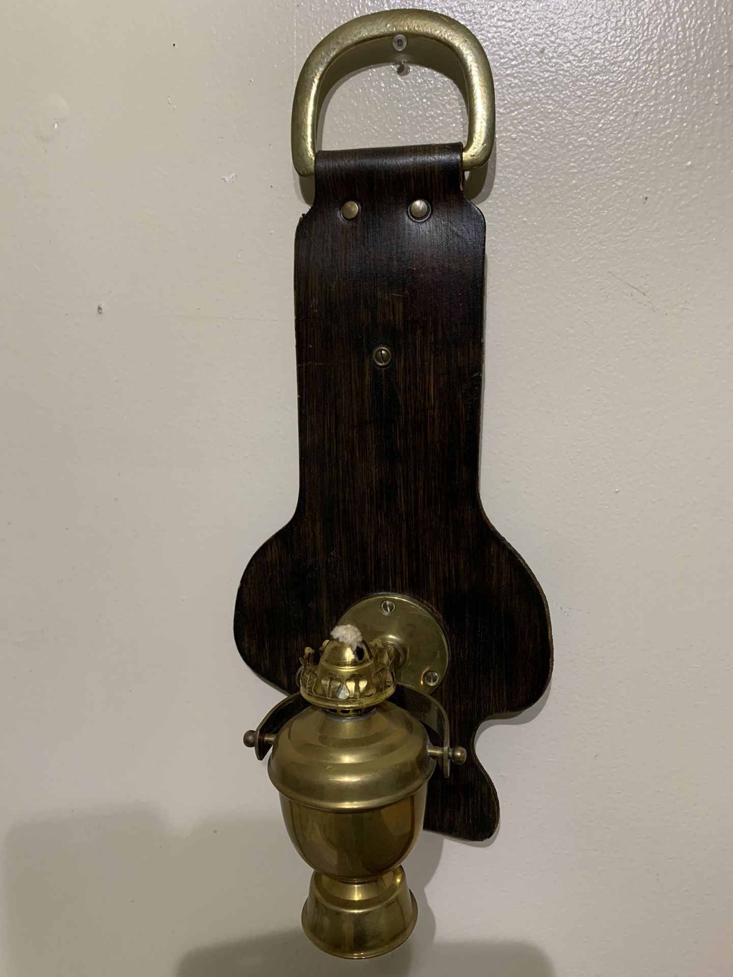 Vintage Brass Oil Lamp wall mount hanging with English burner