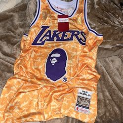 bape x lakers jersey 