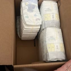 58 Pampers Newborn 