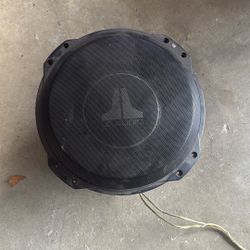 JL audio 10TW3-D4