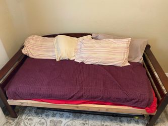 Twin day /trundle bed