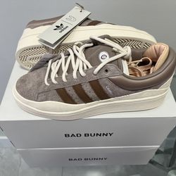 Bad Bunny Campus Size 8 And 8 1/2 