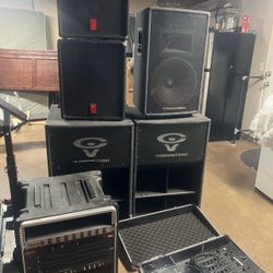 DJ Set For Sale!! Willing To Negotiate Price! 