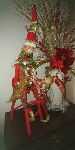Professional Christmas Decoration with Beautiful Handmade Porcelain Elfs navidad