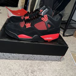 Jordan 4