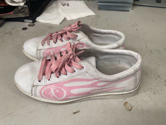 Women’s bowling shoes size 9