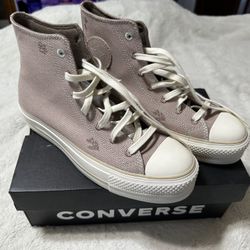 Converse Chuck Taylor All Star Platforms 