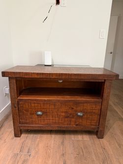 Tv stand