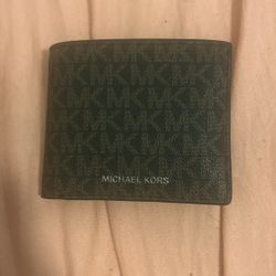 Micheal Kors Wallet
