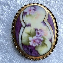 Ceramic Hand Painted Victorian Pin