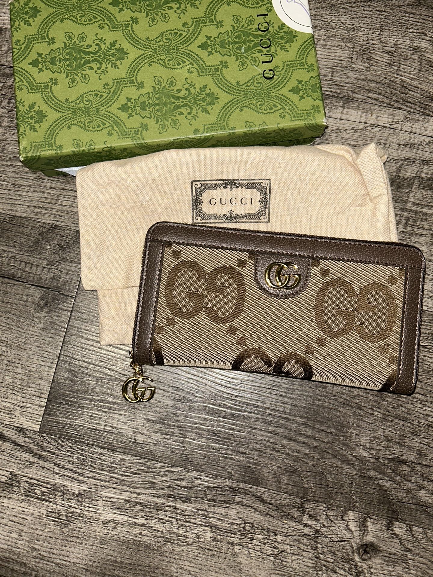 GG Women’s Designer Wallet