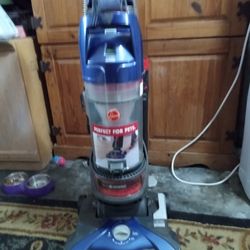 Hoover Bagless Upright Vacuum Cleaner