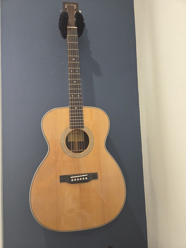 Eastman E8 OM-TC in Mint Cond