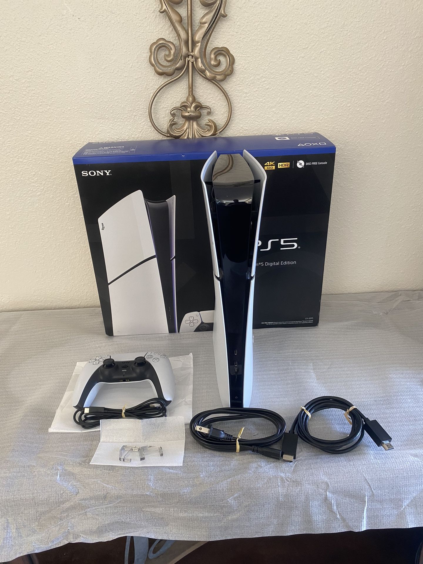 PS5 Slim Digital