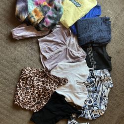 LADIES TOPS