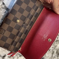LV Wallet 
