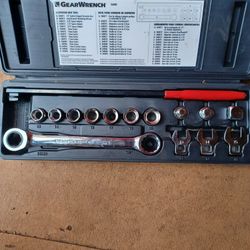 Gear wrench Serpentine Belt Tool