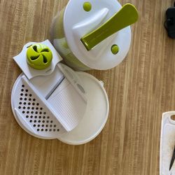 Sharper Image Salad Spinner With Lid