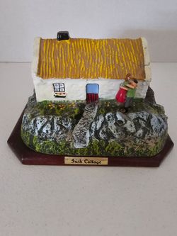 Irish Cottage Wind-Up Music Box